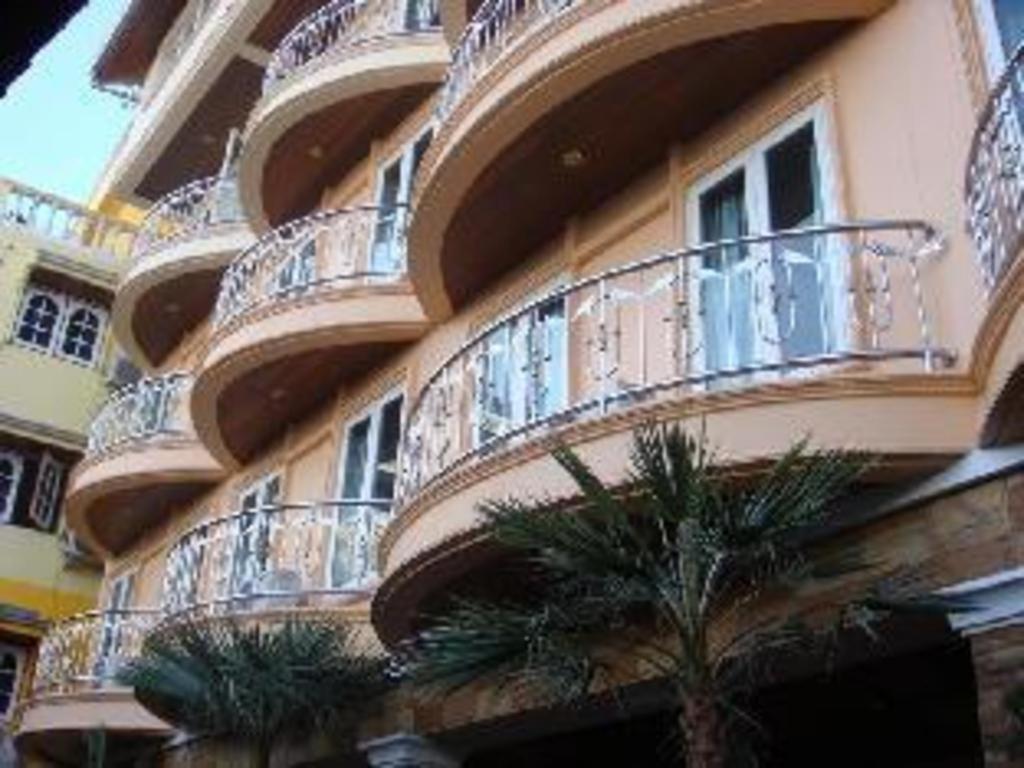 P.72 Hotel Pattaya Esterno foto