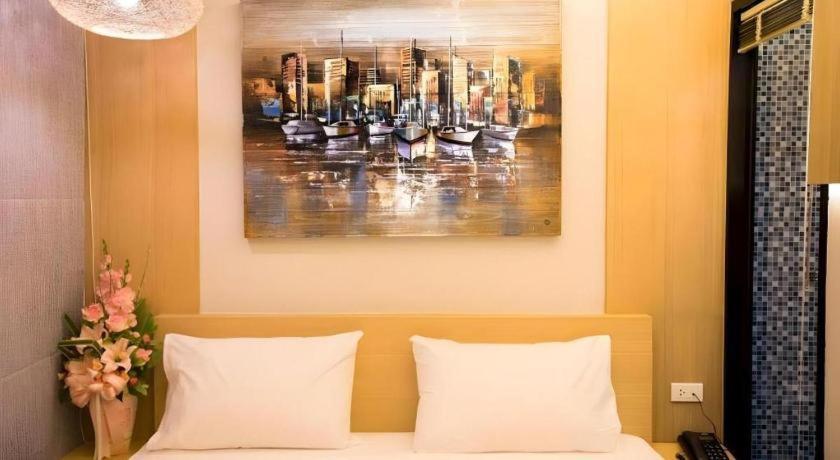 P.72 Hotel Pattaya Esterno foto