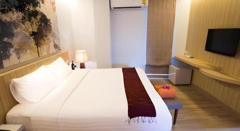 P.72 Hotel Pattaya Esterno foto