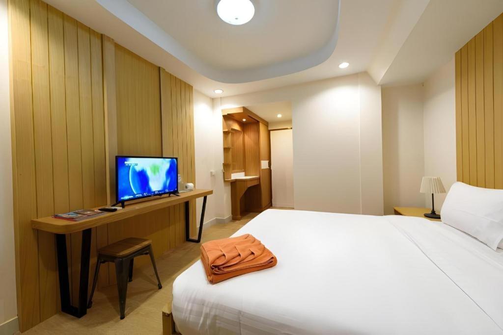 P.72 Hotel Pattaya Esterno foto